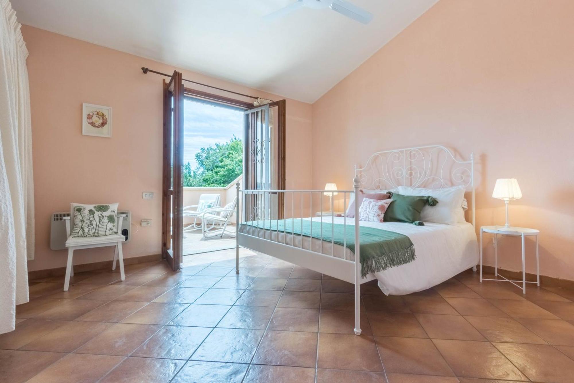 Villa Bellavista Con Piscina Privata, Vista Mare Vicino A Villasimius Exterior foto